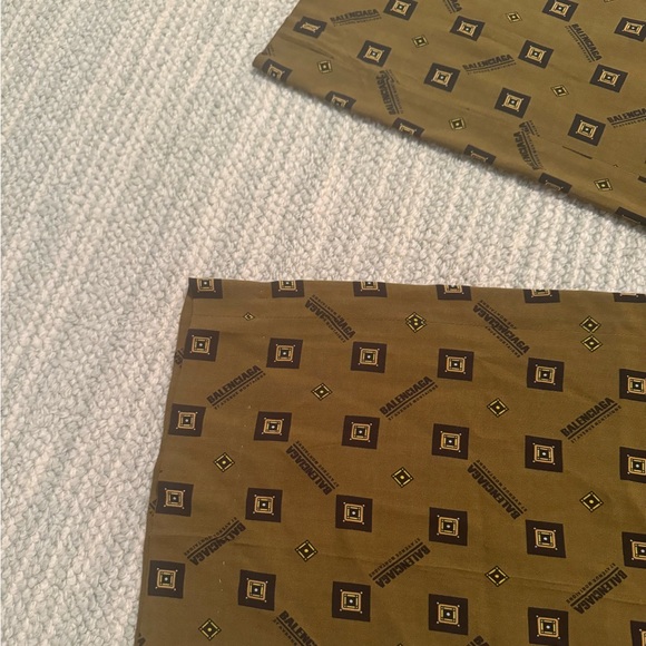 BALENCIAGA Trousers - Picture 4 of 5